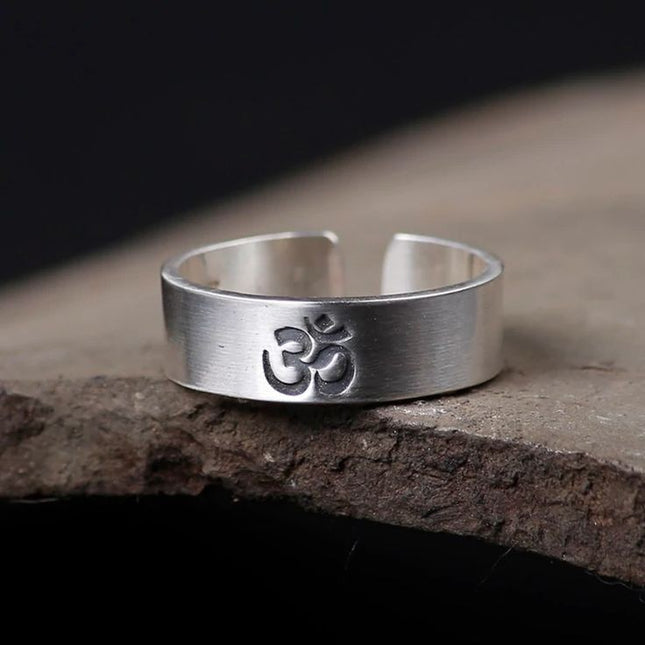 Classic Engraved Om Ring