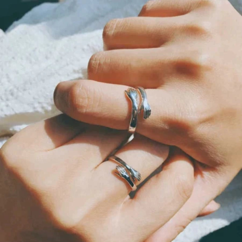 Hug Silver Couple Rings