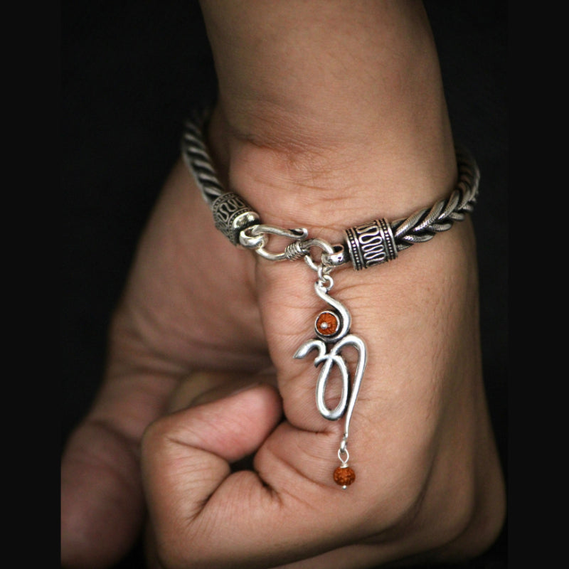 Buy Hem Jewels Pure Silver Rudraksh Rakhi for Brother | Silver Bracelet for  Boys and Men | Silver Bracelet Rakhi | Design: Cute Ganesha Motif  (HJ_RKH43) at Amazon.in