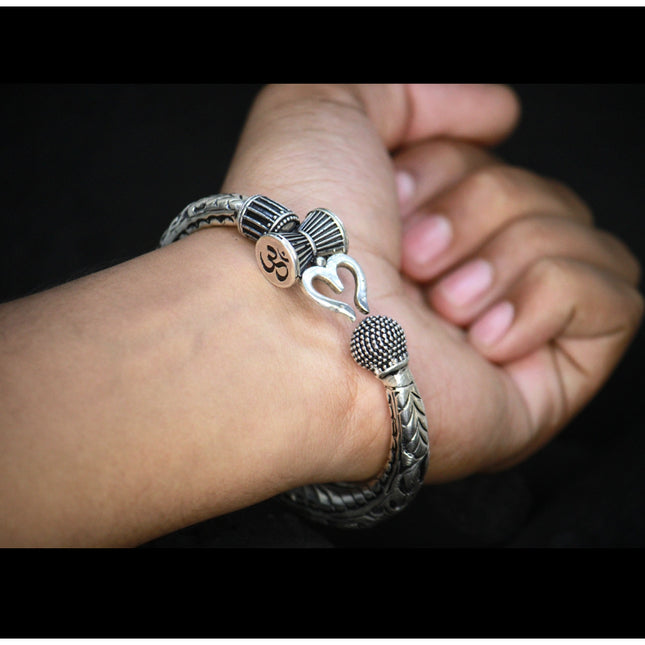 Trishul Om Silver Bangle