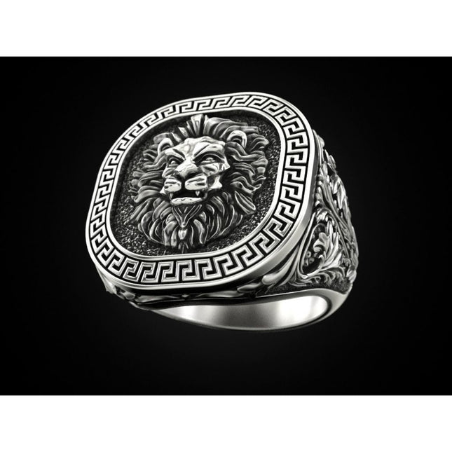 Antique Silver Lion Ring