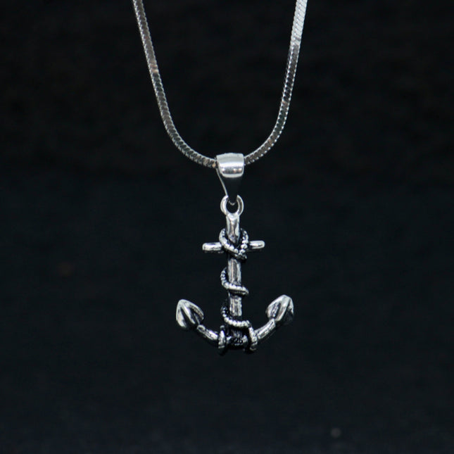 Anchor Pendent with Silver Chain