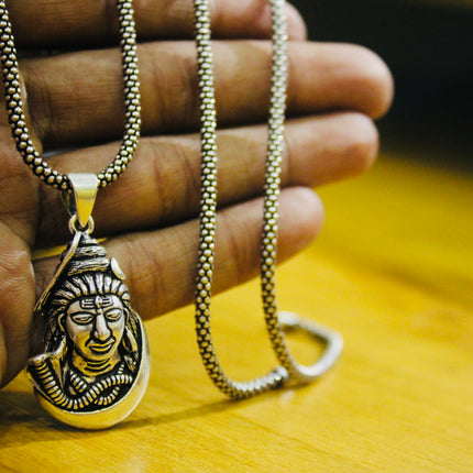 Shiv Face Pendent + Oxidised Chain