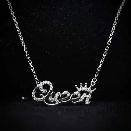 Queen Pendent Chain