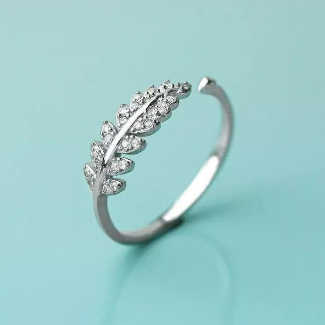 Leaf Diamond Ring